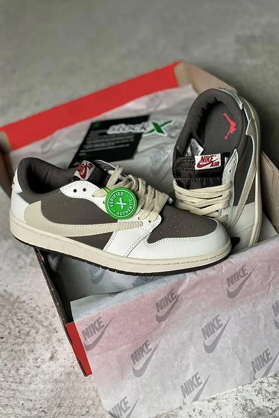 Кроссовки Travis Scott x Nike Air Jordan 1 Low "Reverse Mocha"