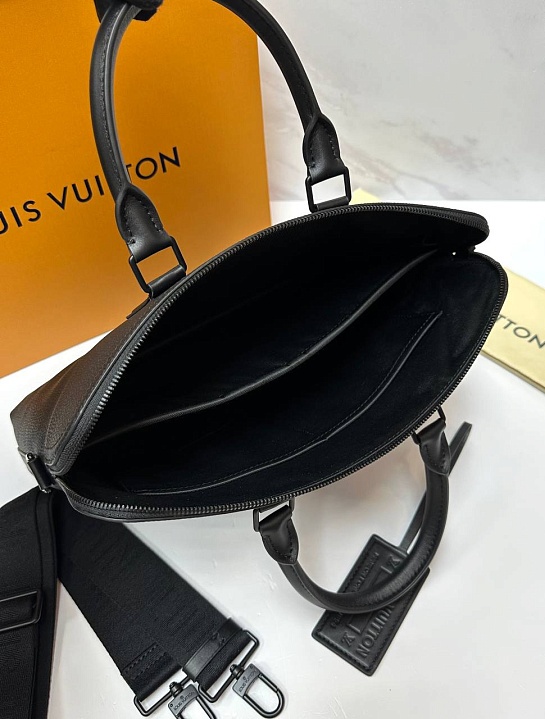 Кожаный портфель Louis Vuitton Takeoff premium 39x29x7 см