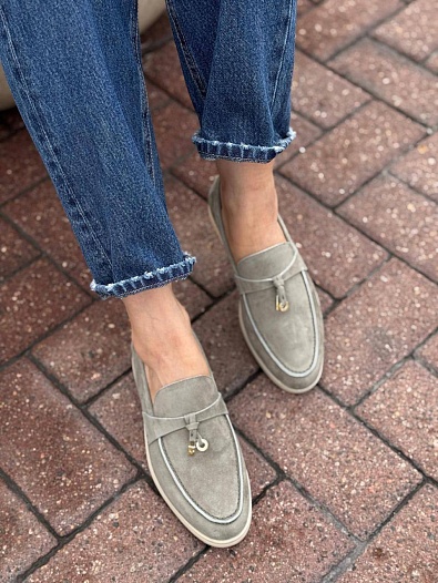 Женские замшевые лоферы Loro Piana Open Walk - Grey   