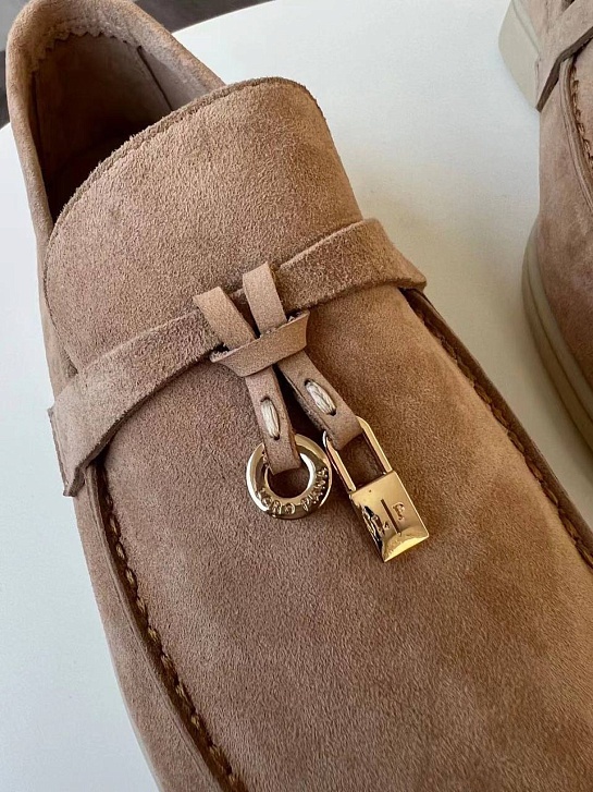 Женские замшевые лоферы Loro Piana Open Walk Premium - Beige