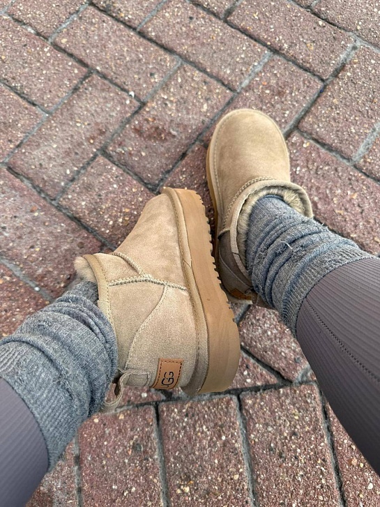 Женские ботинки UGG Classic Ultra Mini Platform - Beige