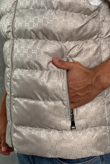 Мужской бежевый жилет Gucci GG monogram   