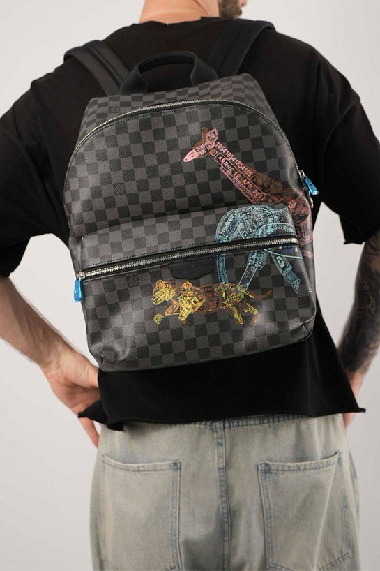 Кожаный рюкзак Louis Vuitton Discovery Damier Graphite 37x40x20 см