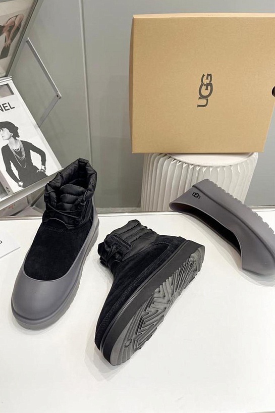 Ботинки с мехом UGG Classic Mini Lace-Up - Black