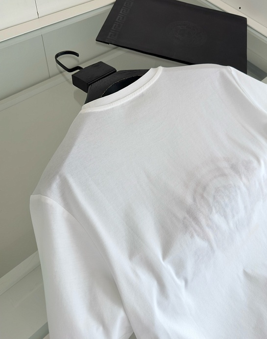 Белая футболка Versace Coupe Blason embroidered