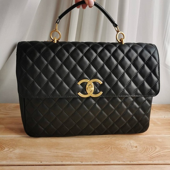 Кожаная сумка Chanel 36x25 см