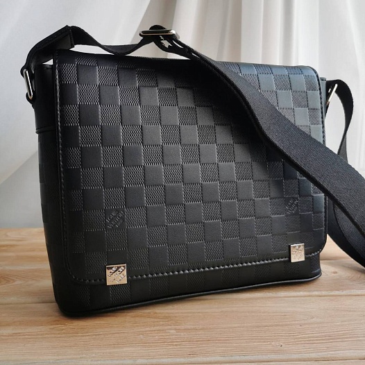 Кожаная сумка Louis Vuitton District Damier Infini 25x22 см   
