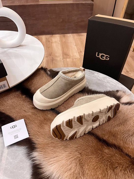 Женские слипоны UGG Tasman Weather Hybrid - Grey / White
