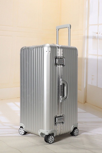 Чемодан Rimowa Aluminum Trunk Premium 77x42x36 см   