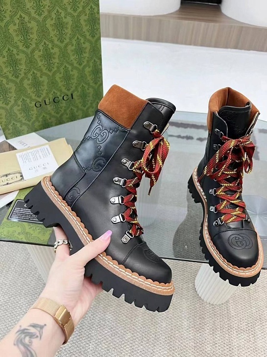 Женские кожаные ботинки Gucci