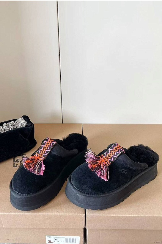 Женские ботинки сабо UGG Tazzle - Black