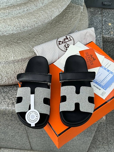 Женские кожаные сандалии Hermes Chypre - Black / Grey   