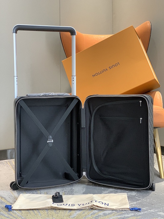 Чемодан Rimowa x Louis Vuitton Horizon Premium 53x37x22 см