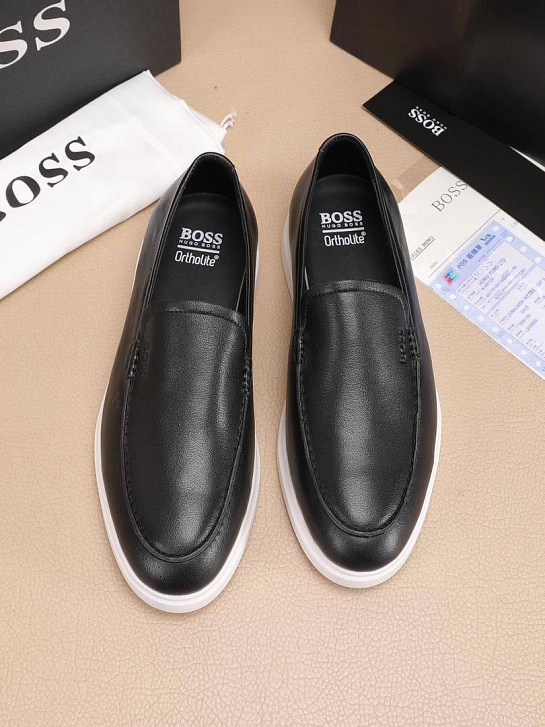 Кожаные лоферы Hugo Boss embossed logo - Black / White