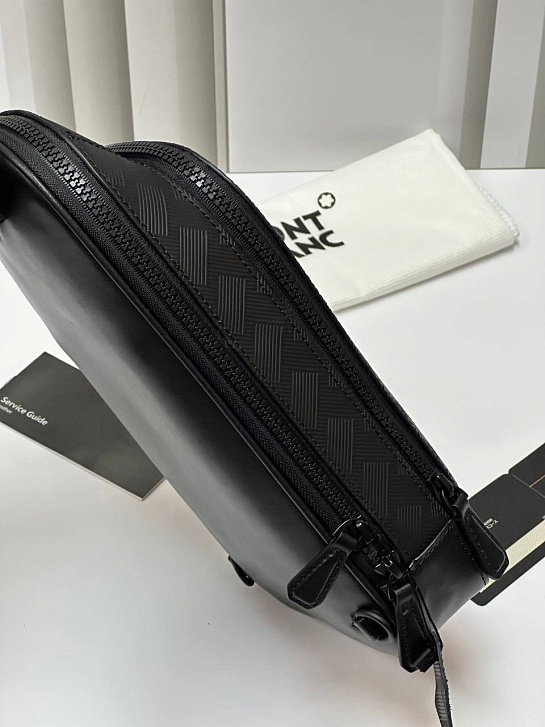 Кожаная сумка Montblanc Extreme 3.0 Sling Premium 29.5x17x6 см