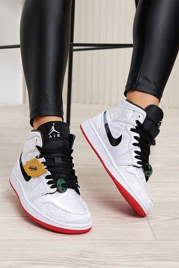 Женские кроссовки Nike Dunk High - White / Black / Red   