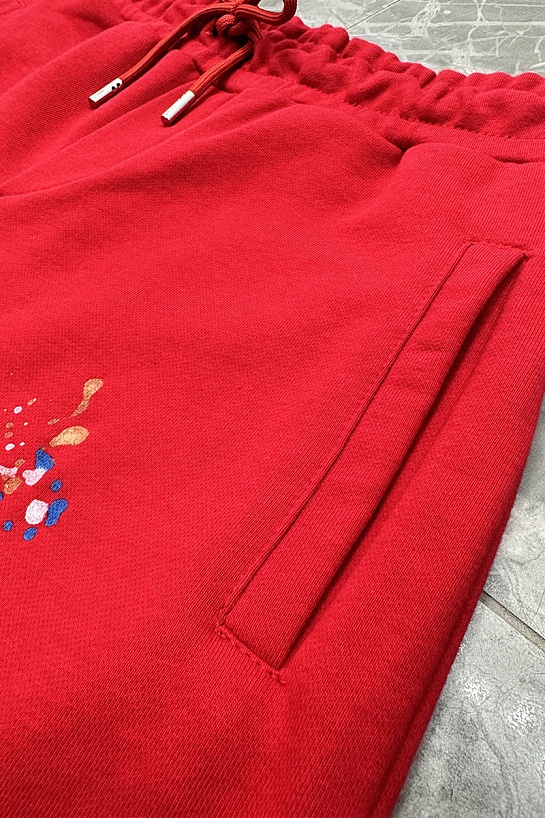Красные шорты Dior Paint Splatter
