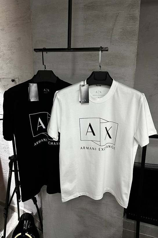 Футболка белого цвета Armani Exchange logo-print