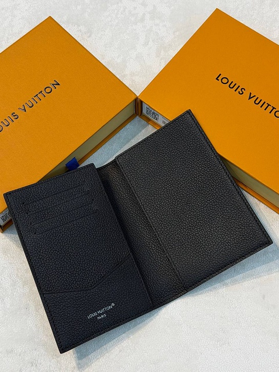 Кожаная обложка для паспорта Louis Vuitton Damoflage premium 14x10x2.5 см