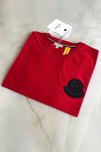 Брендовая мужская футболка Moncler красного цвета   